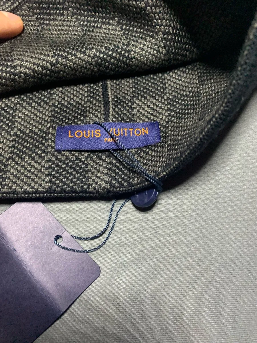 Louis Vuitton Bennie - Image 2