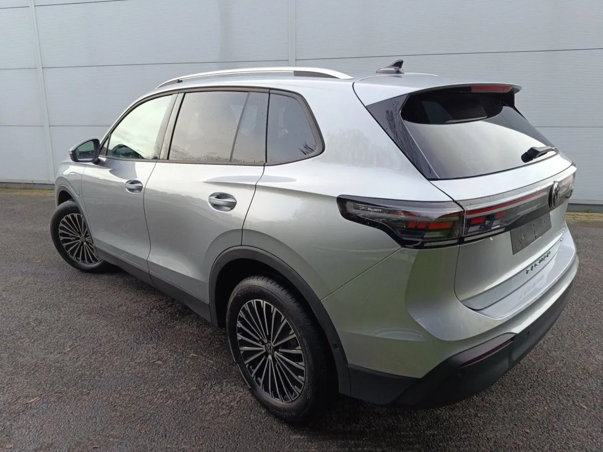 Volkswagen Tiguan Tiguan Edition 75 Match 1.5tsi - Image 3