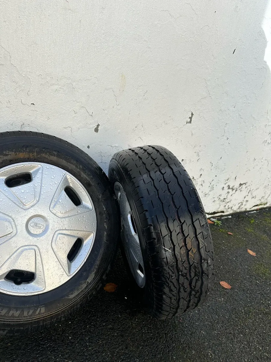 4 wheels and tyres - Image 3