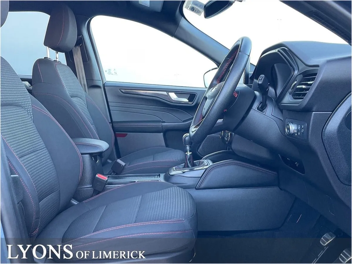 Ford Kuga 1.5 Ecoblue 120PS St-line - Image 4
