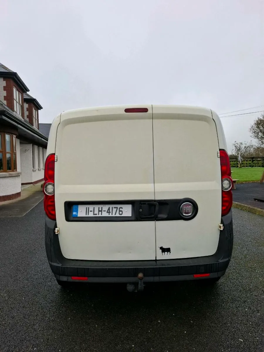 Fiat Doblo Van 2011 - Image 3
