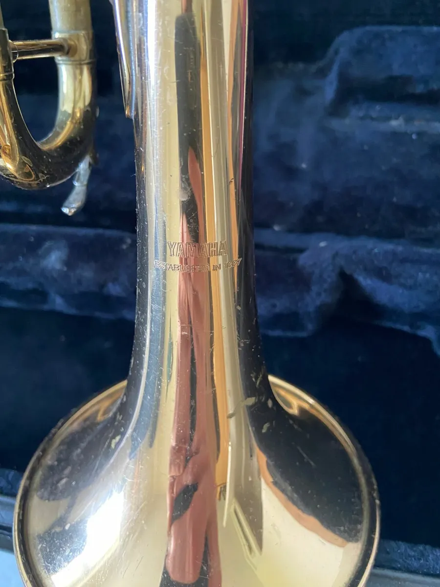 Trumpet (Yamaha YTR4335G- B99089) with case - Image 3