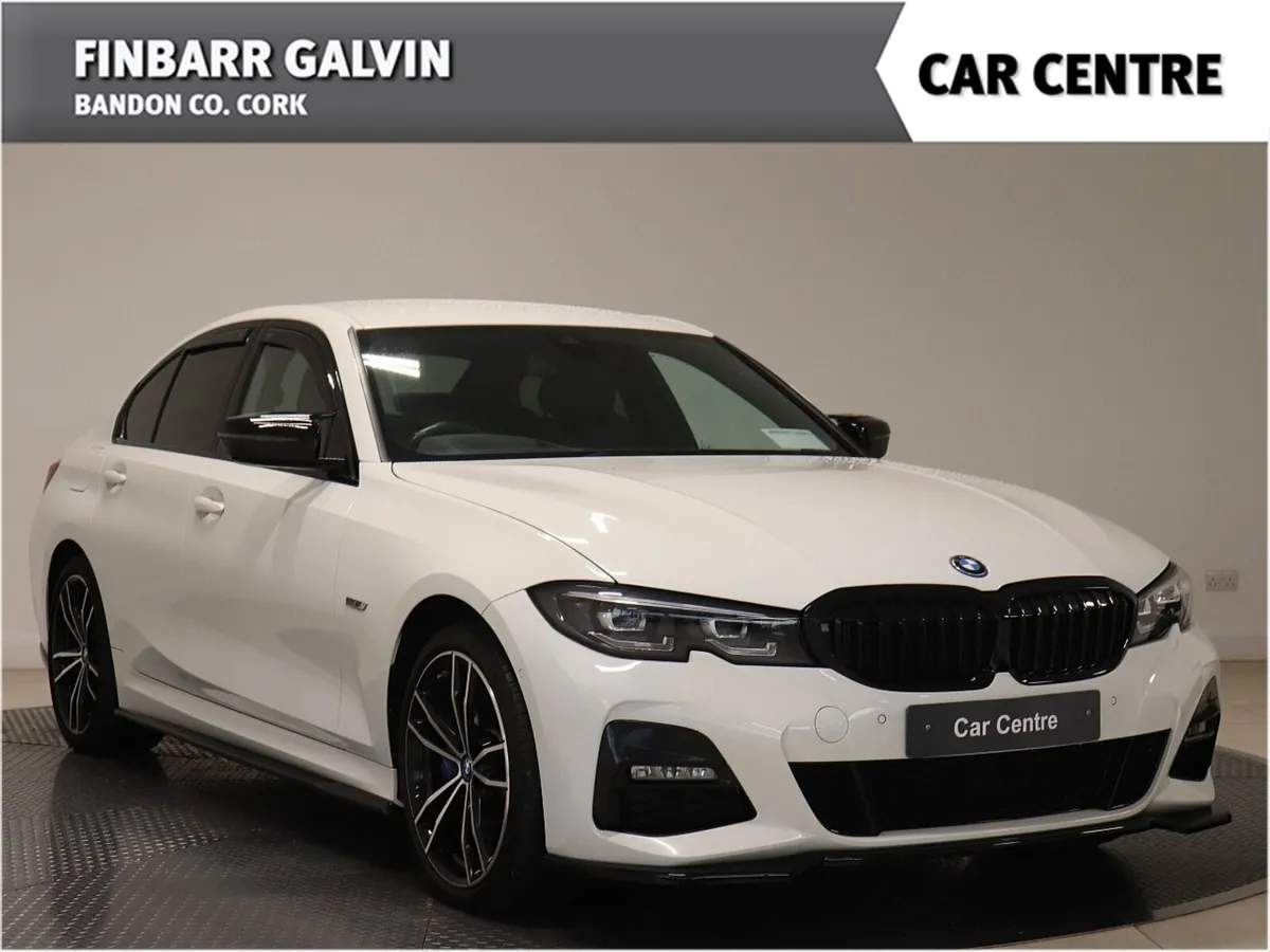 BMW 3-Series M SPORT 330 e - Image 1