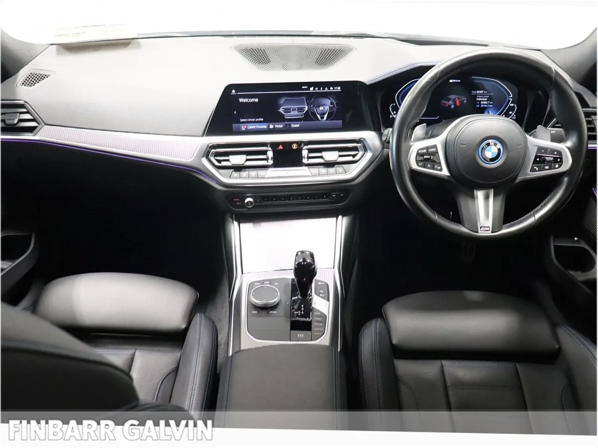 BMW 3-Series M SPORT 330 e - Image 4
