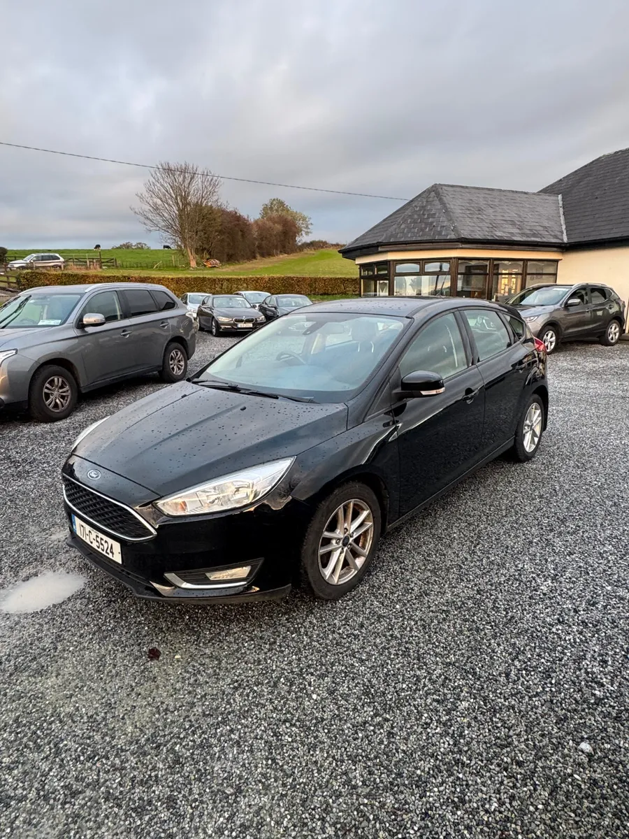 Ford Focus 2017 - Image 2