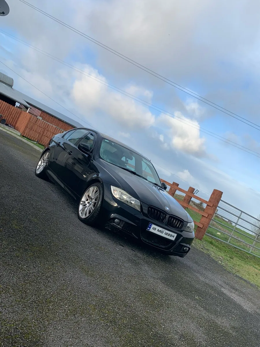 BMW 318d msport - Image 4
