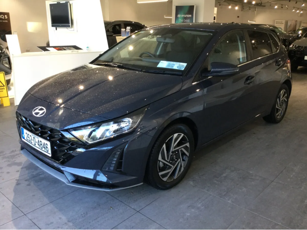 Hyundai i20 DELUXE PLUS AUTOMATIC - Demo Model - - Image 3