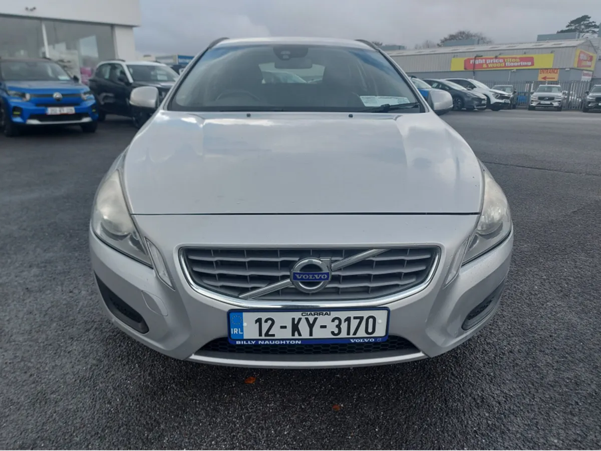 Volvo V60 2.0 D3 SE S/S 163BHP 5DR D *TRADE ONLY* - Image 4