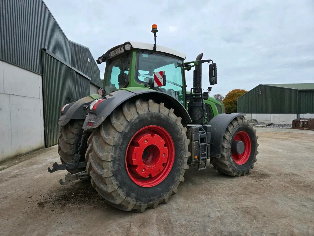 **** Fendt 933 ONLY 2240 HOURS!!!  *** - Image 3
