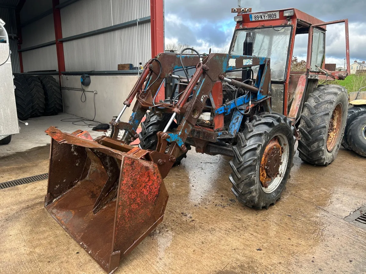 Tanco 858 loader with bucket to suit Fiat - Image 3