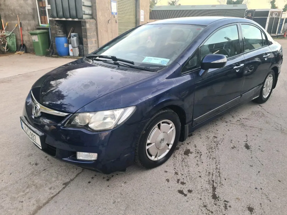 Honda civic automatic - Image 2