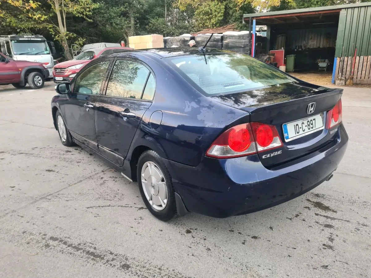 Honda civic automatic - Image 3