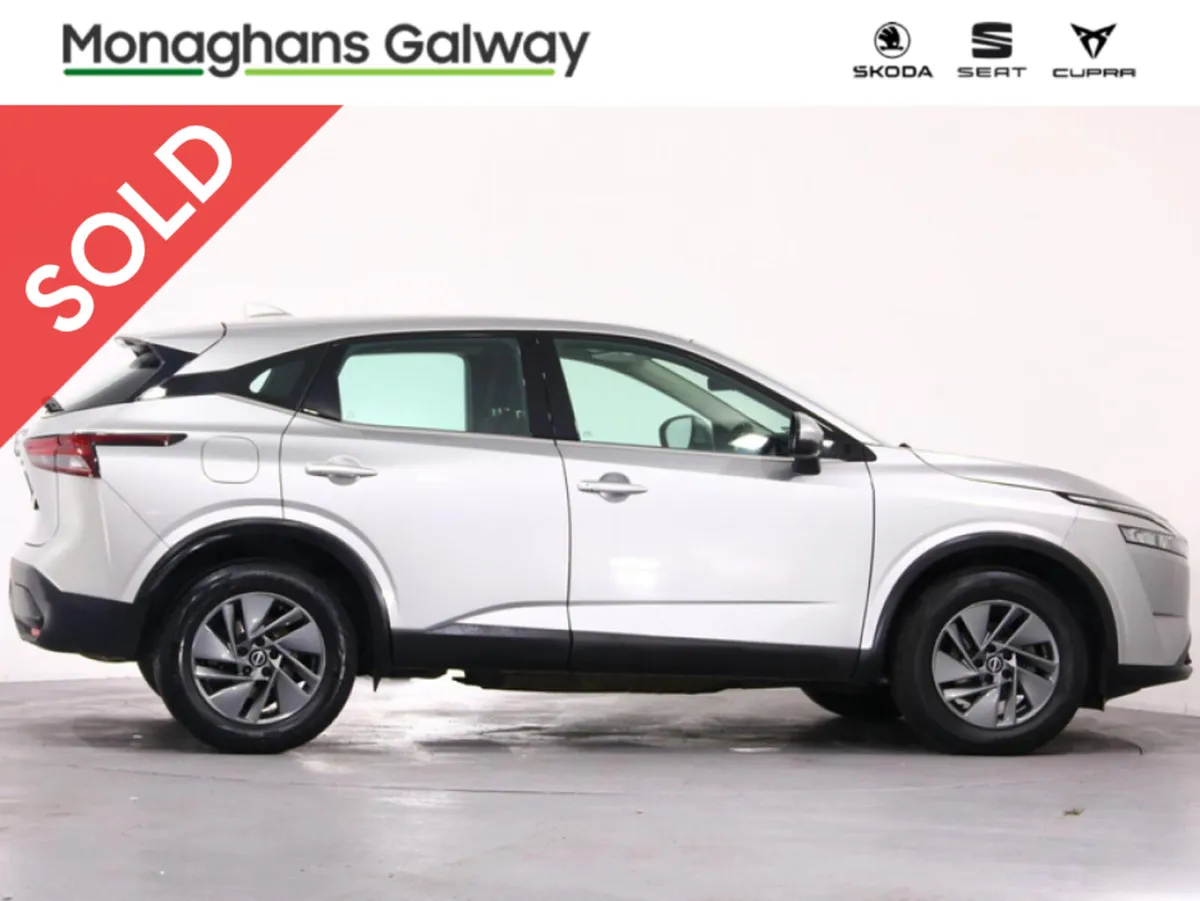 Nissan Qashqai 1.3 HYBRID SV - Image 2