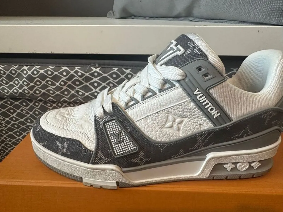 Louis Vuitton shoes - Image 1