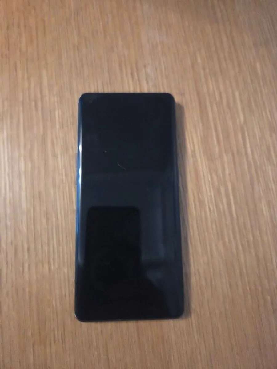 Oppo Find X5 - Image 2