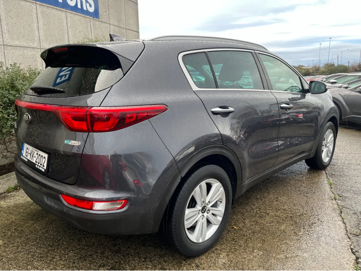 Kia Sportage EX 1.7 DIESEL - Image 4