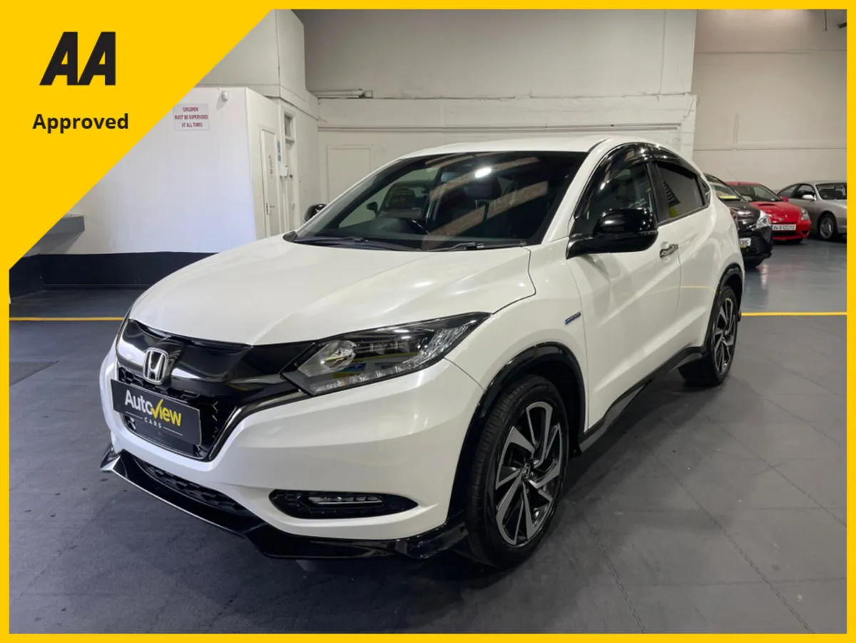 Honda Vezel RS Model 1.5 Self-Charging Hybrid. AA - Image 3