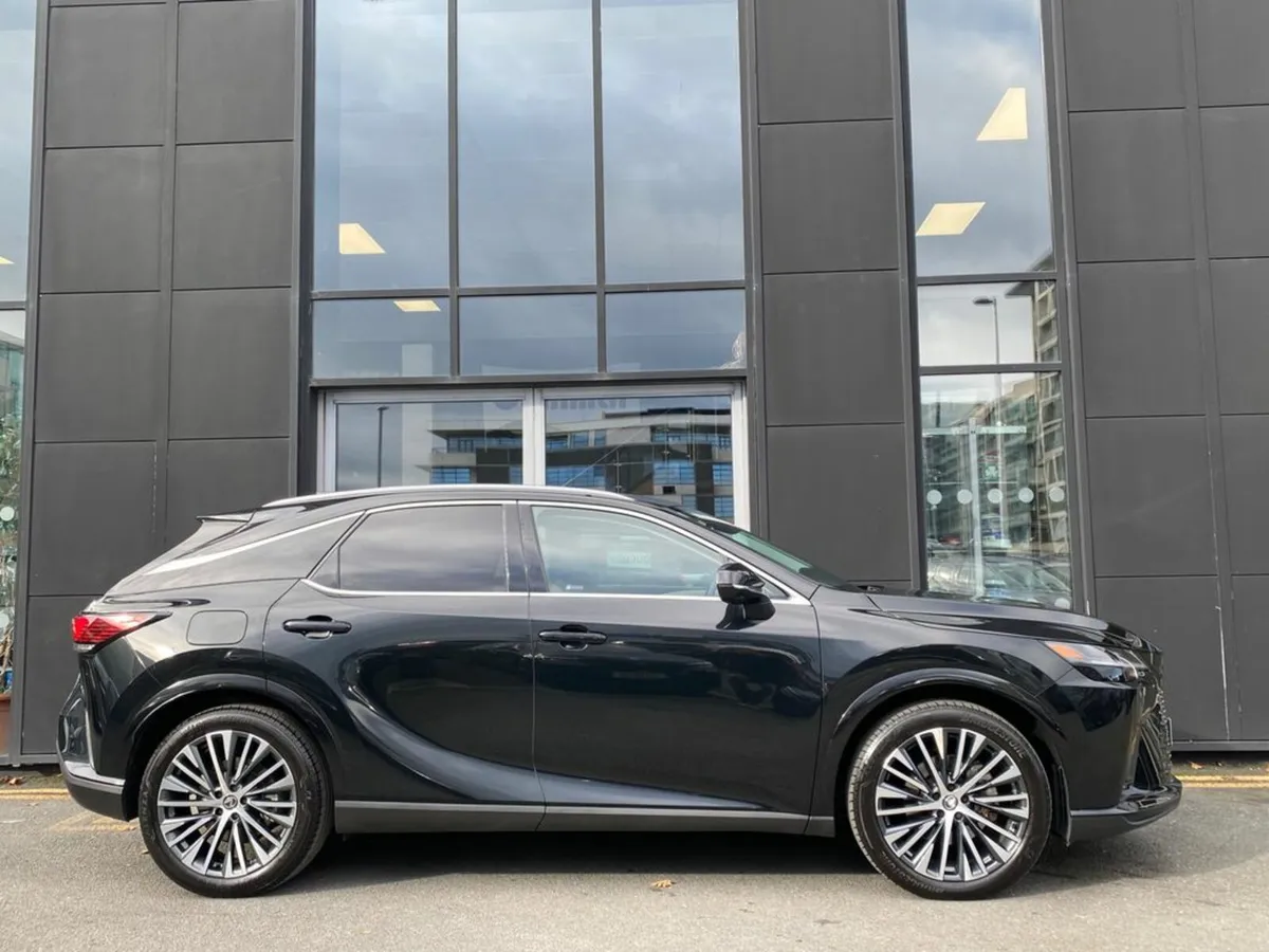 Lexus RX450H+ Premium Plus Auto (PHEV) - Image 4