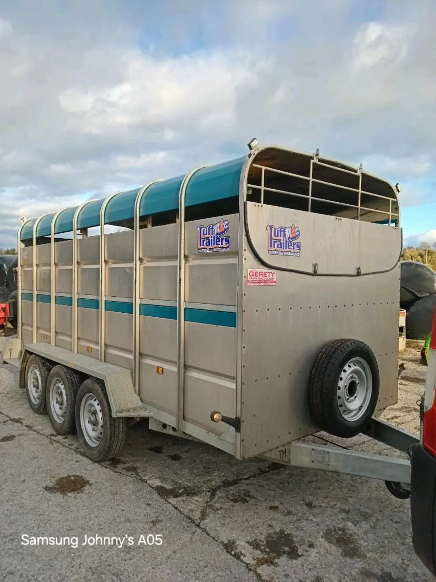 Cattle trailer - Image 1