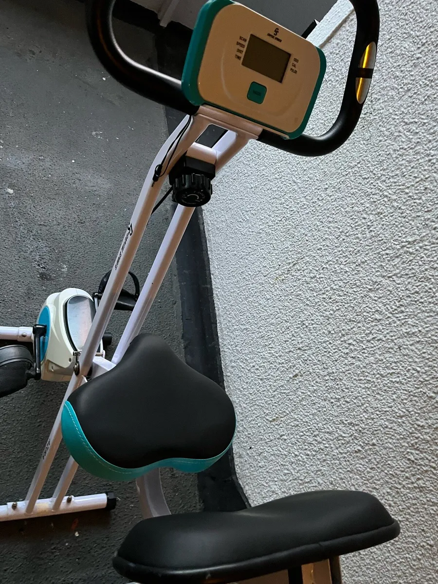 Exercise Bike - Image 4