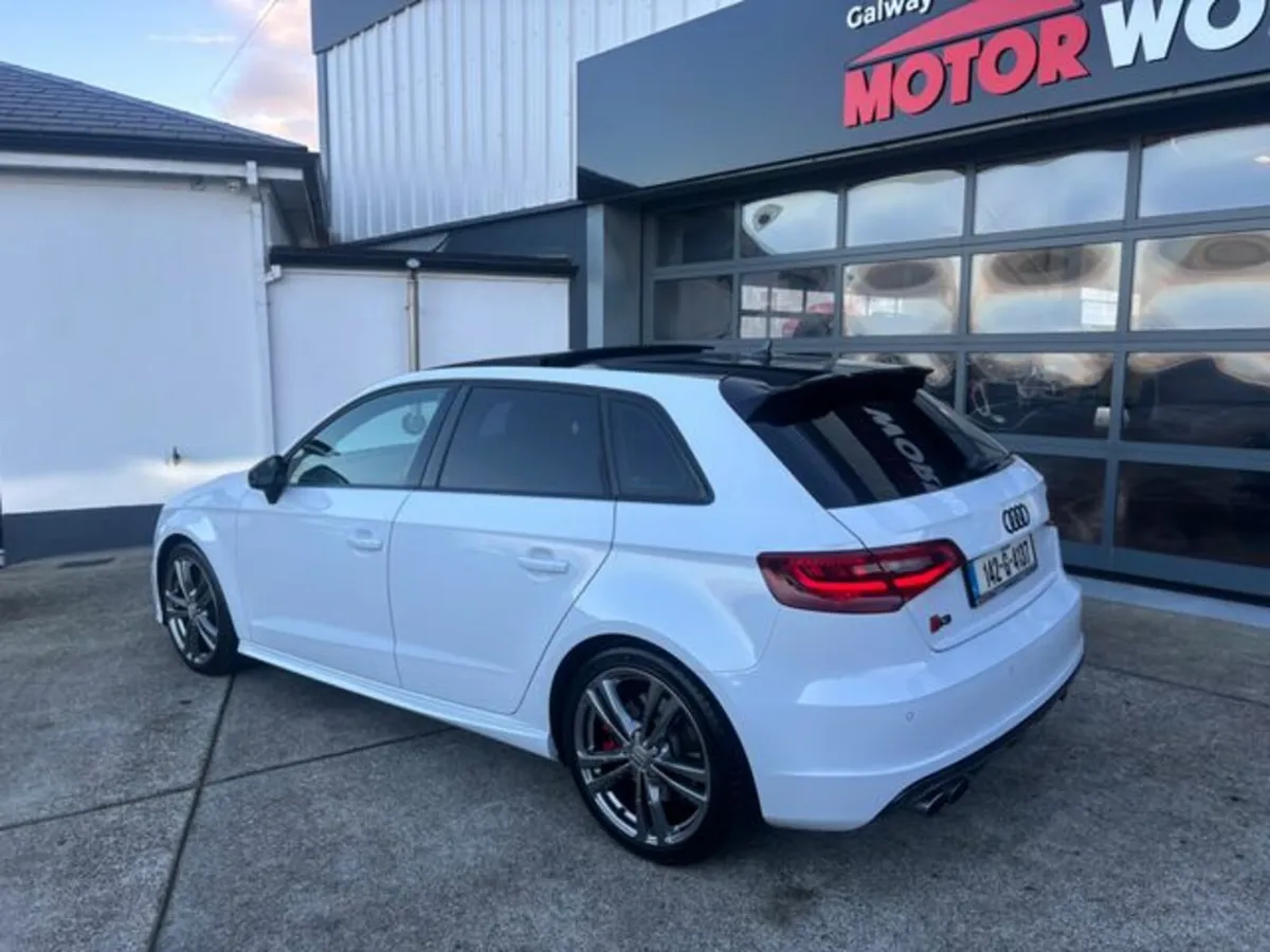 Audi S3 2.0 TFSI Sportback S Tronic quattro Euro 6 - Image 2