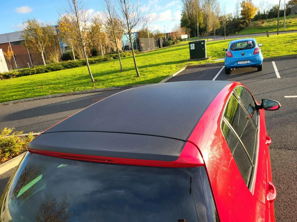 Golf mk6 tdi 2.0 .2010 gt - Image 2