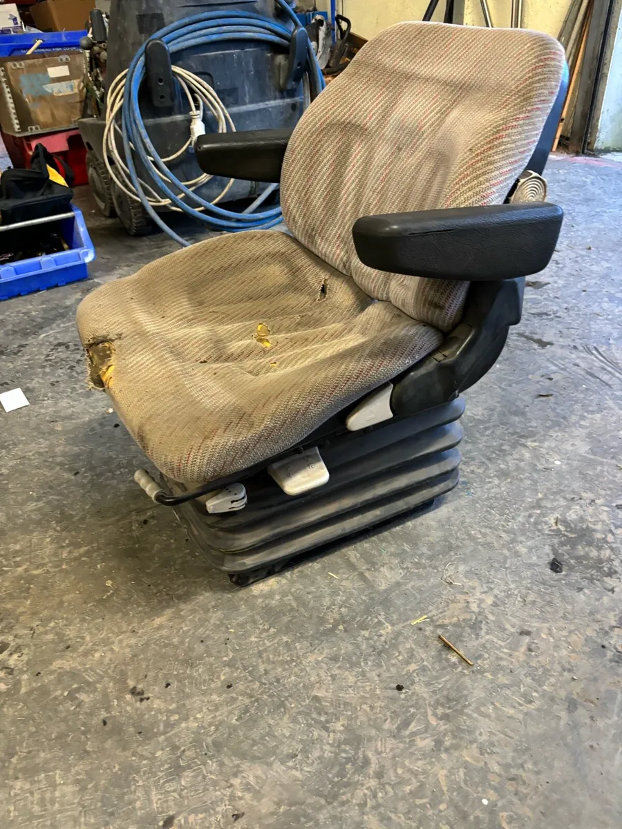 Grammar air seat - Image 3