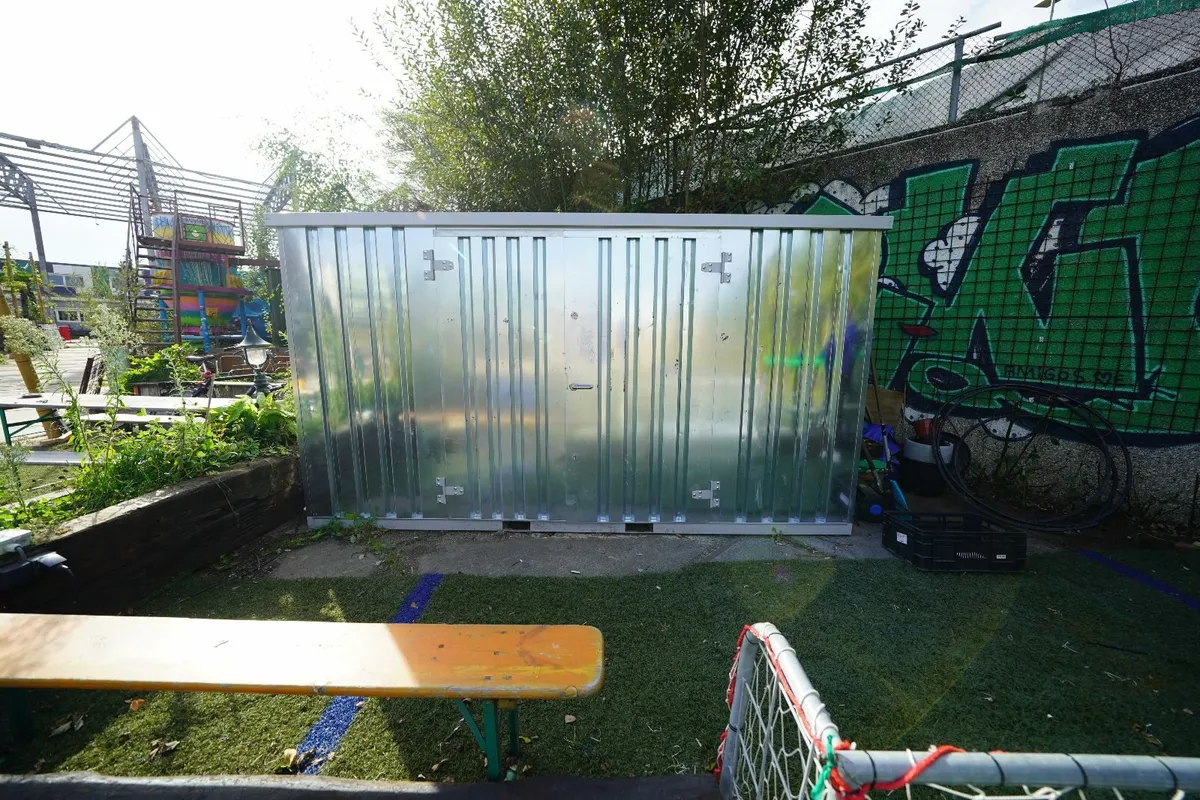 Galvanized Tool Container – Rust-Free & Lockable - Image 4