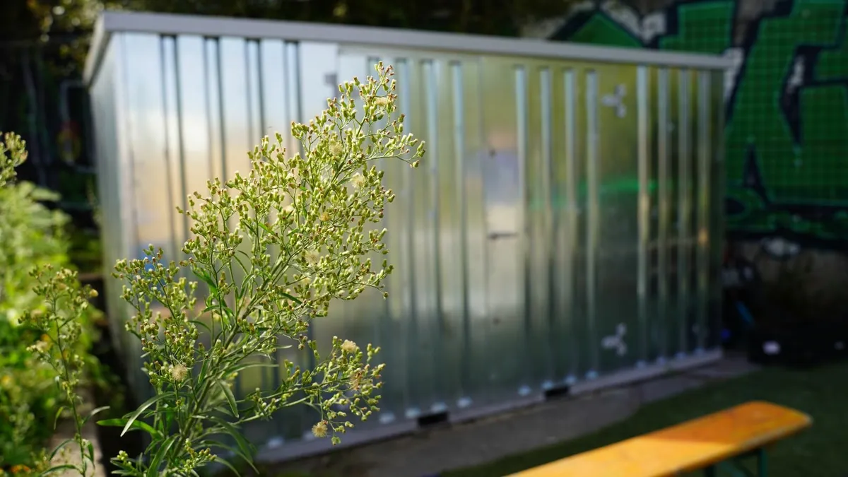 Secure Galvanized Storage – Ideal for Equipment - Image 1