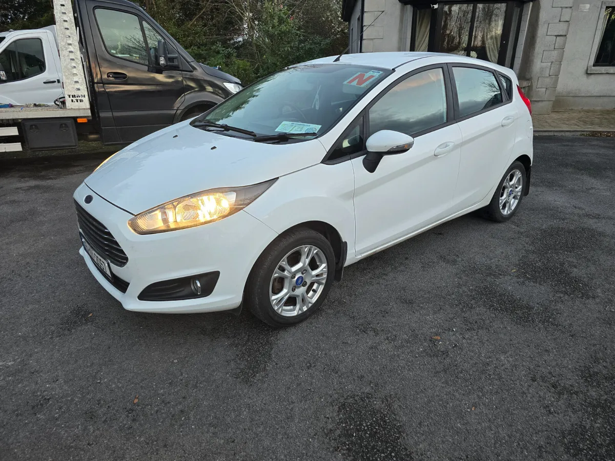 Ford Fiesta 2015 - Image 4