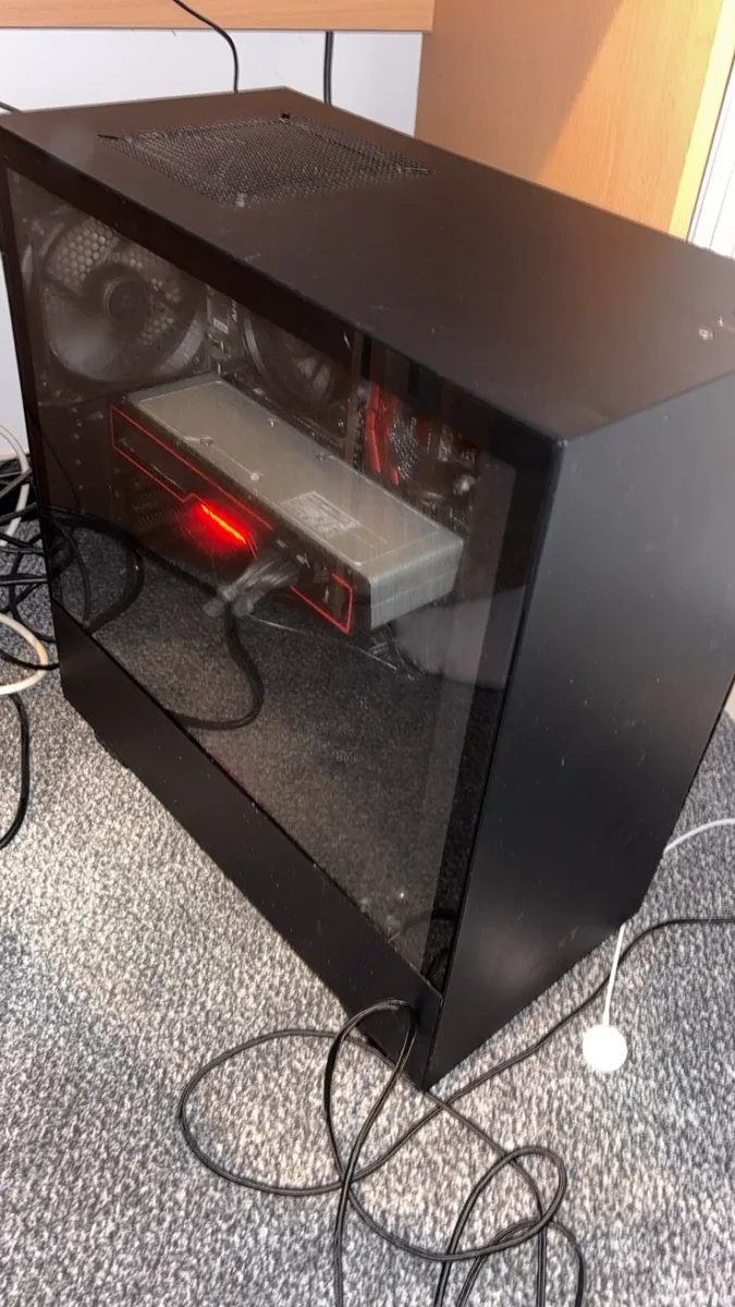 Custom Gaming PC - Image 1