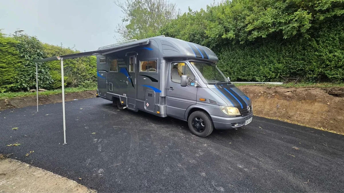 Mercedes-Benz Hymer  motorhome - Image 4