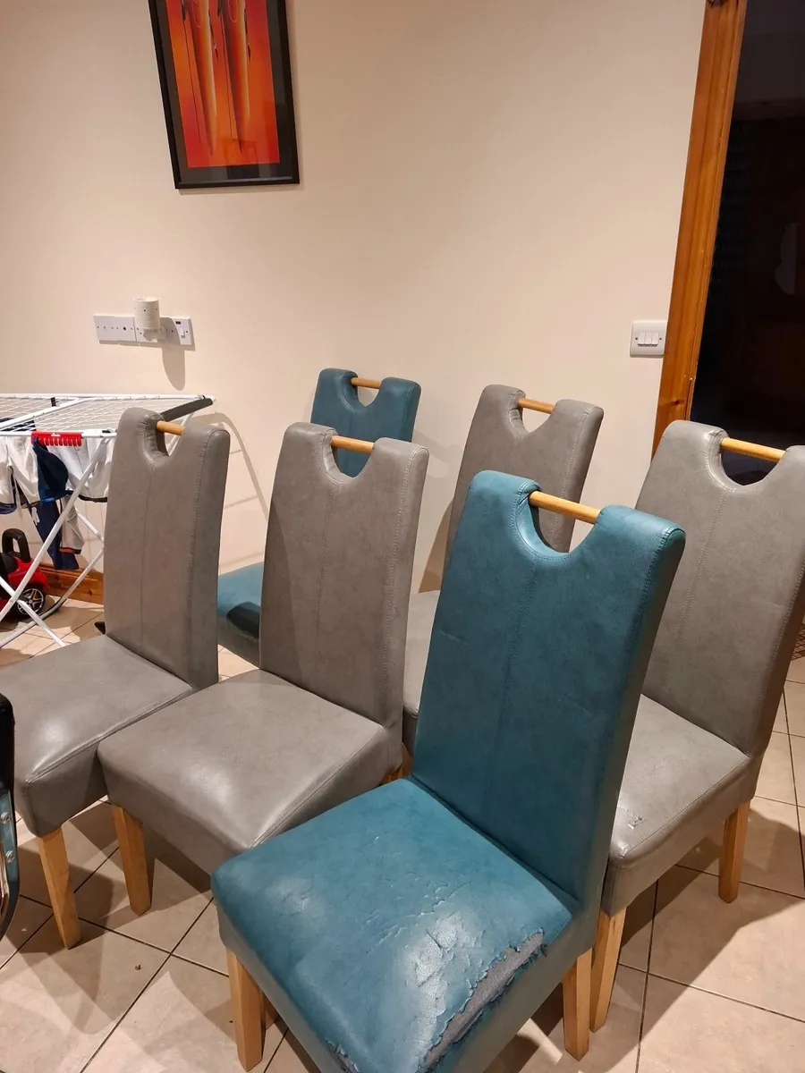 6 x Dining Room Chairs - Image 1