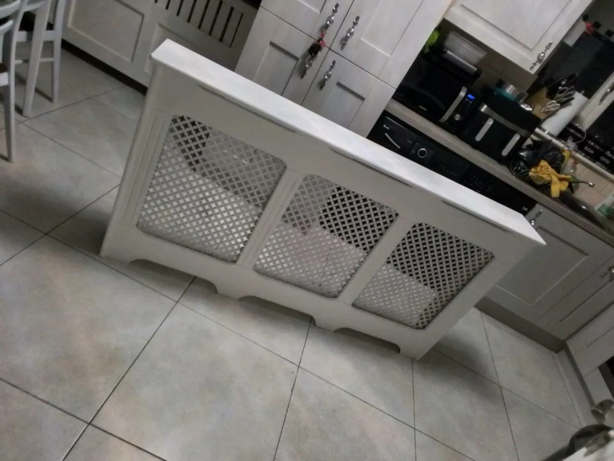 Radiator cover - Image 1