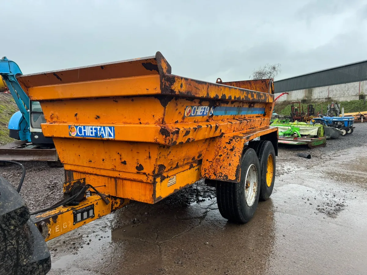 Cheiftan 12 ton dump trailer - Image 1