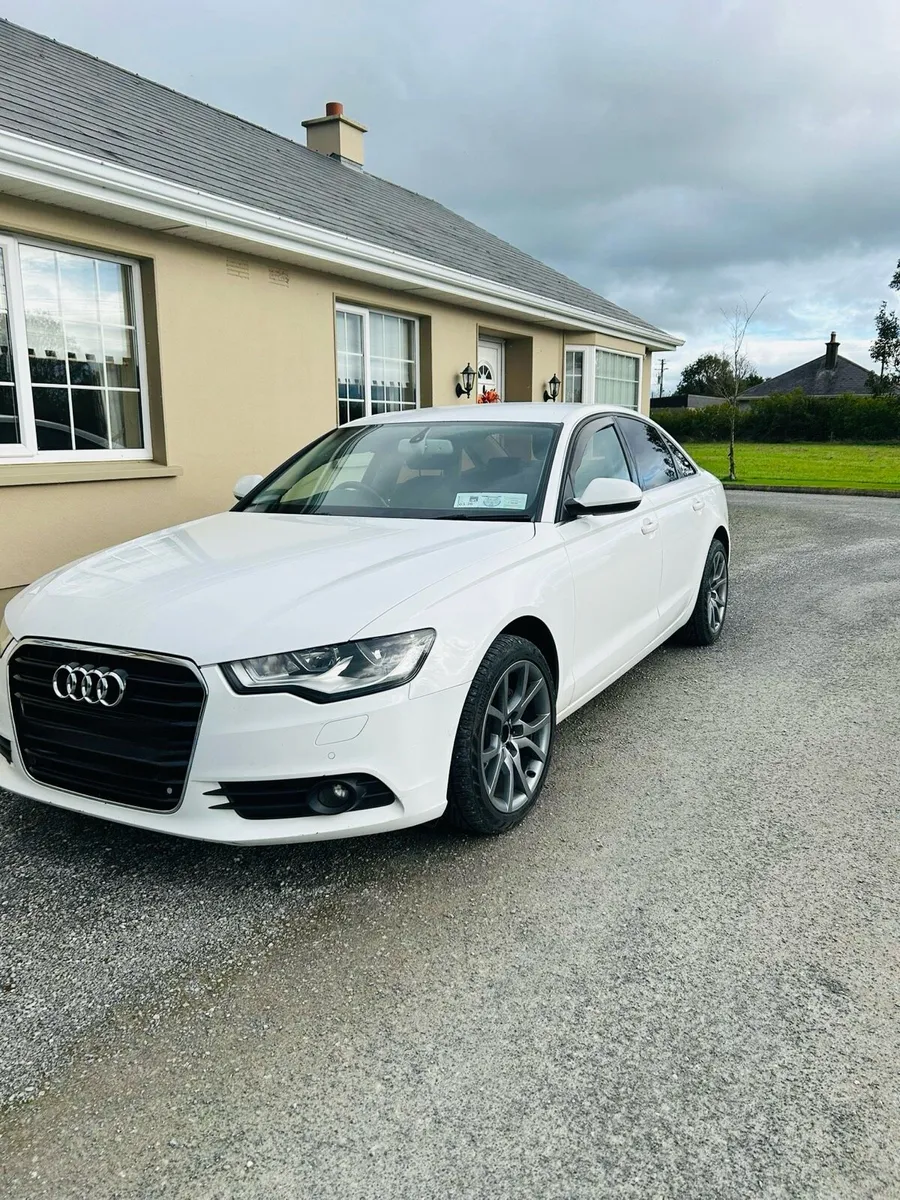 Audi A6 - Image 1