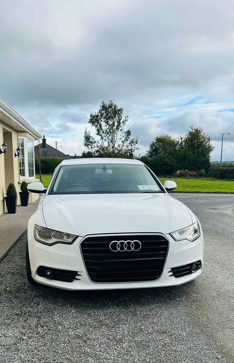 Audi A6 - Image 2