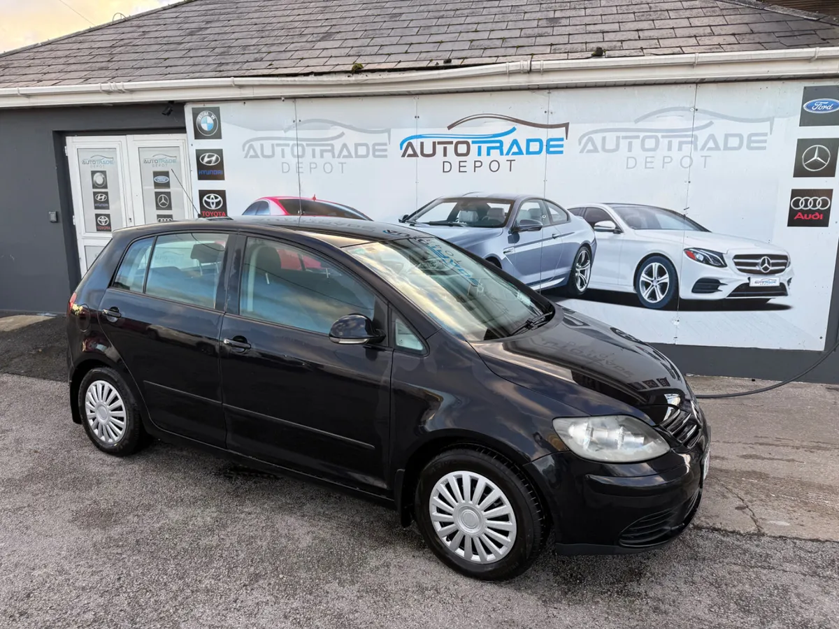 VW GOLF AUTOMATIC - Image 2