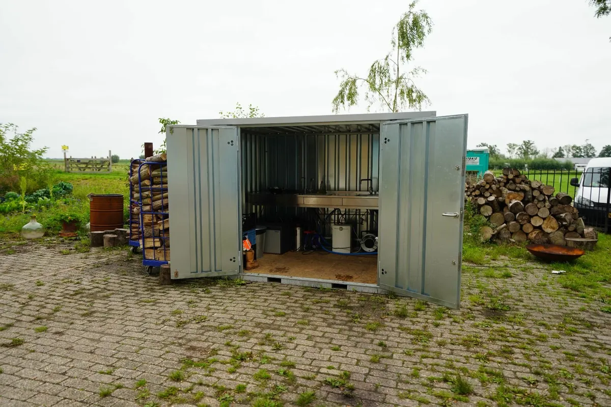 Strong Galvanized Storage Container 4x2 meters - Image 2