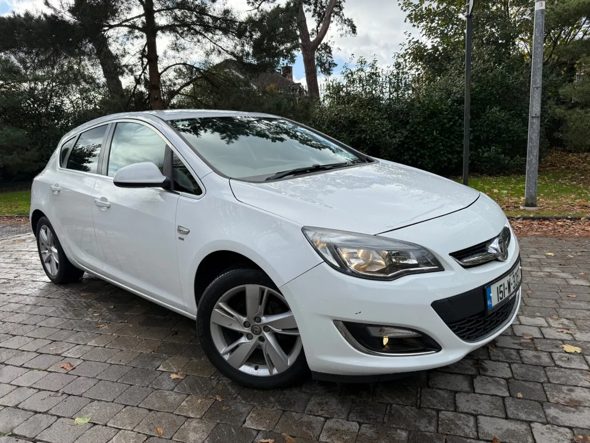 Vauxhall Astra 2015 SRI 1.4 Petrol 149KMS - Image 1