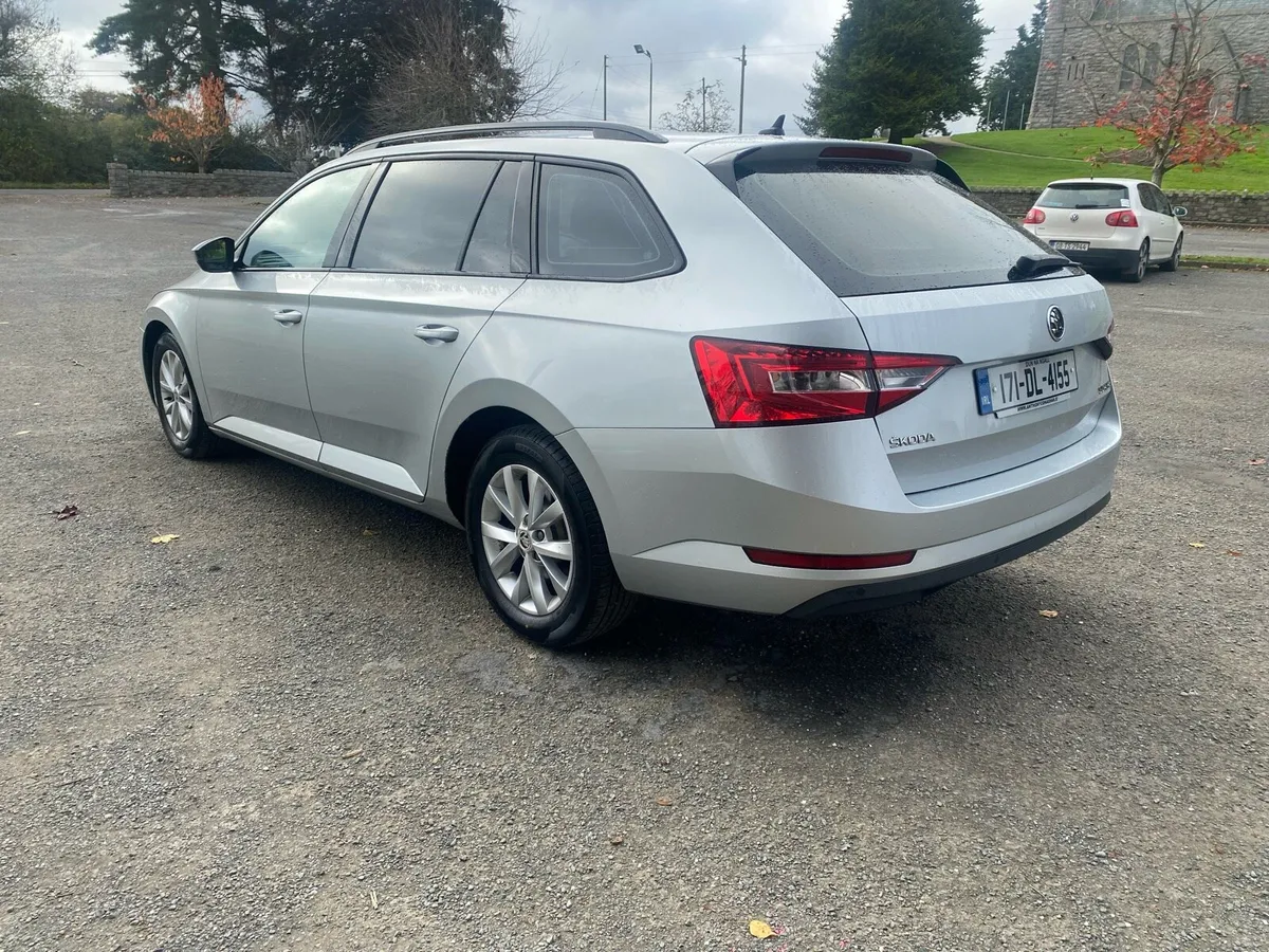 171 SKODA SUPERB 2.0TDI SE ESTATE NCT 01-27 MINT - Image 2