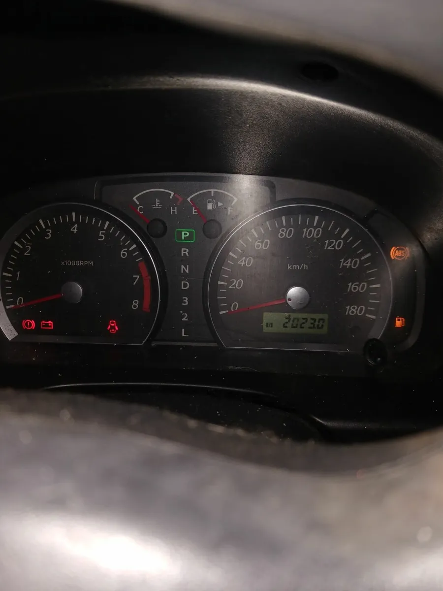 Suzuki Jimny 2006 - Image 2