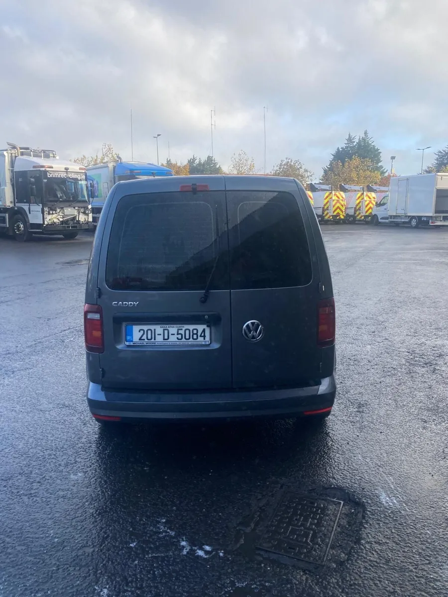 Van - Image 3