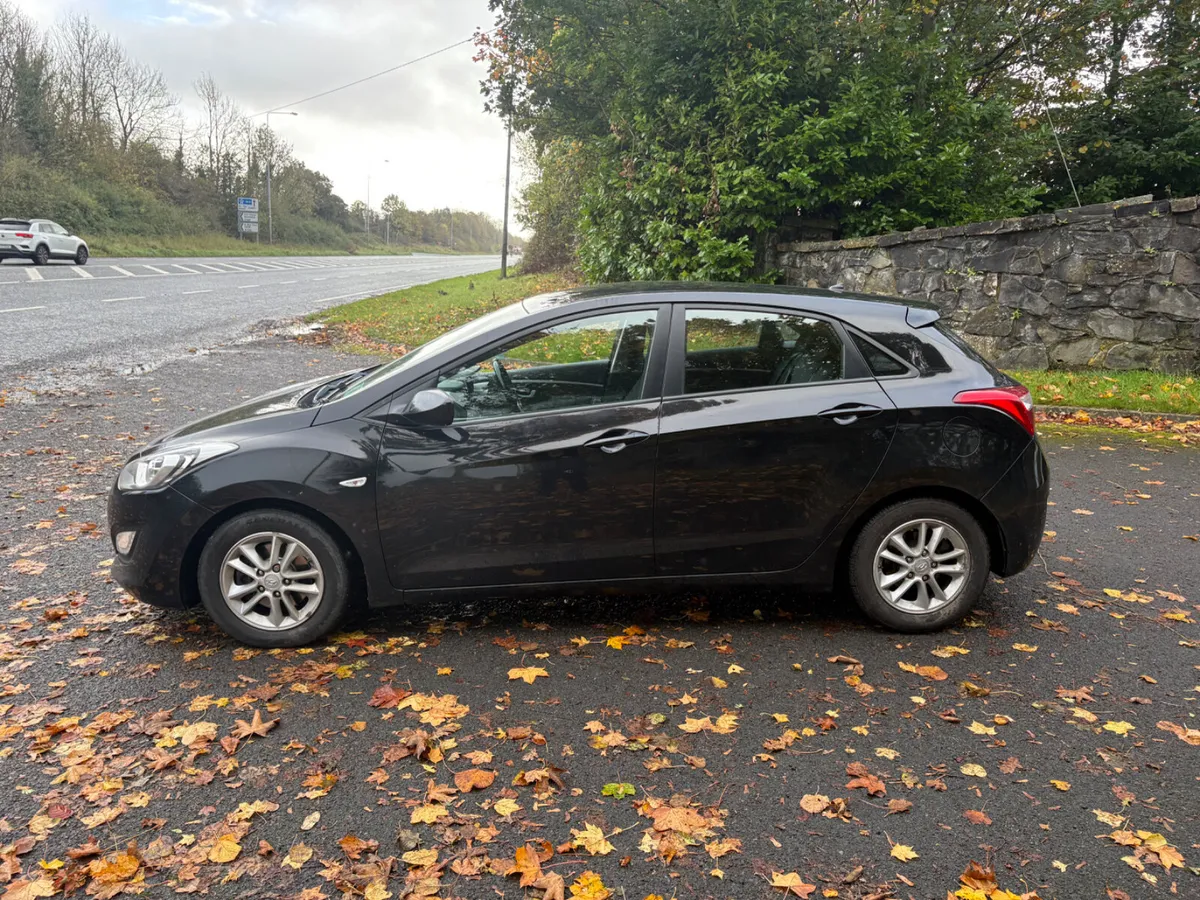 Hyundai i30 2014 Diesel Automatic JUST NCTd - Image 4