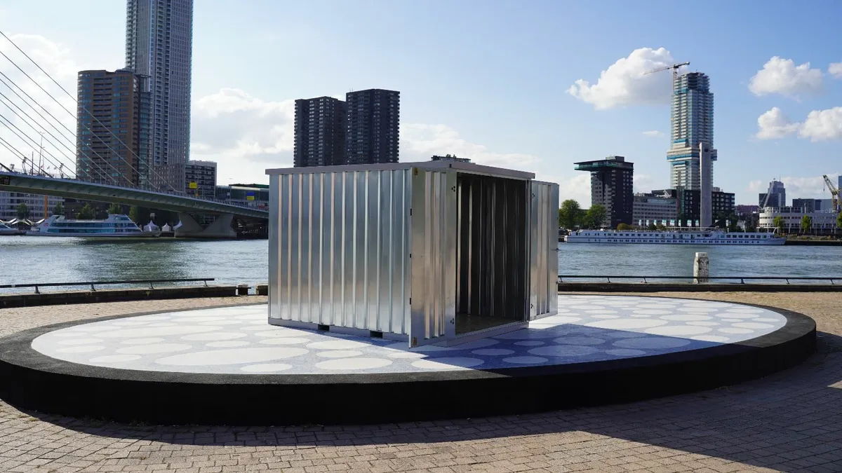 Outdoor Galvanized Storage Cabin – Low Maintenance - Image 4