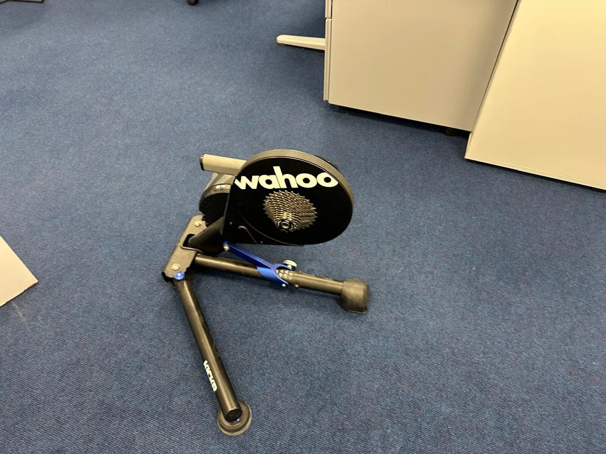 Wahoo Kickr Turbo Trainer Black v3 - Image 3