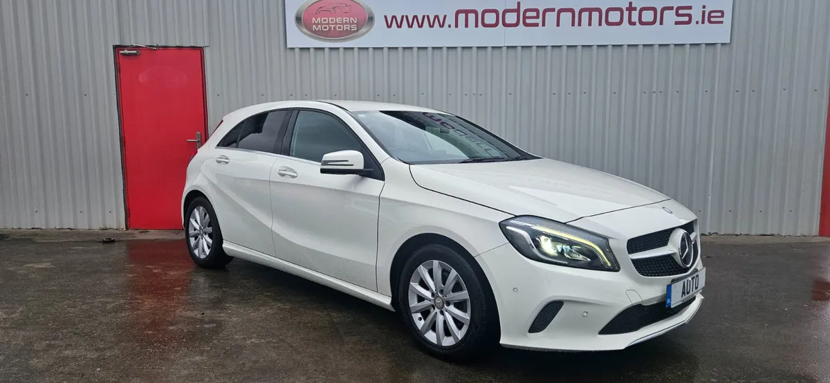 mercedes benz a180 automatic 1.6 petrol 5dr - Image 1