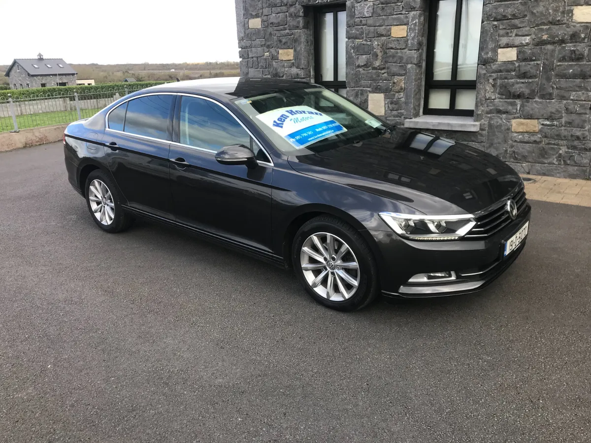 Volkswagen Passat Automatic 2.0 TDI 2019 - Image 1