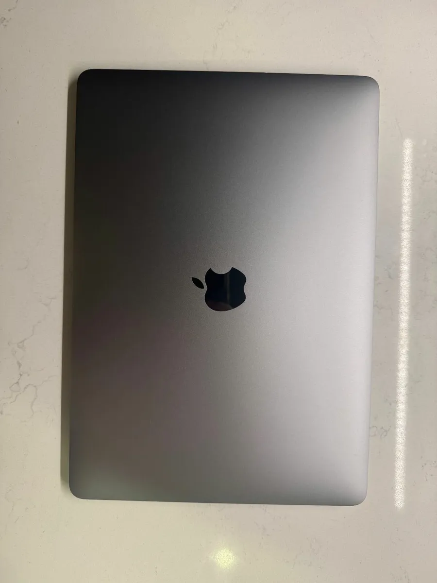 2020 Apple MacBook Air M1 - Image 1