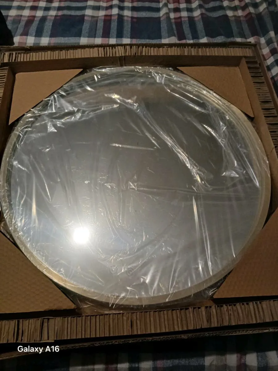 Bathroom Accessories - Image 2